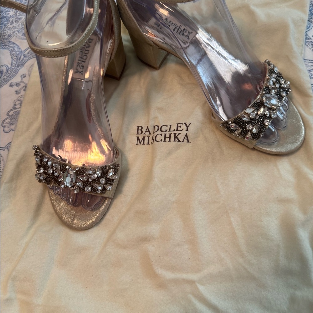 Badgley Mischka Gold Embellished Women's Shoes